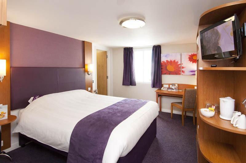 Premier Inn Maidstone Wateringbury المظهر الخارجي الصورة